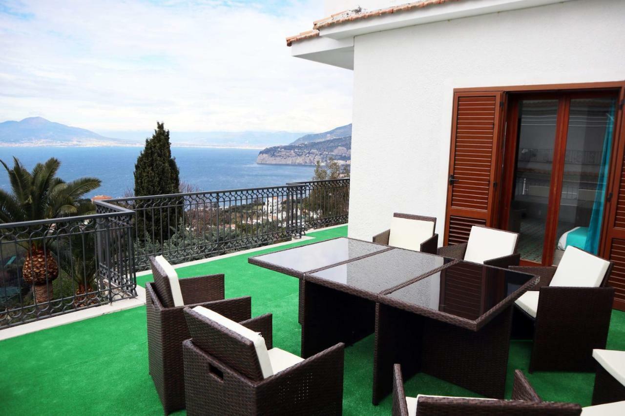 Villa Marylise Sorrento Exterior photo